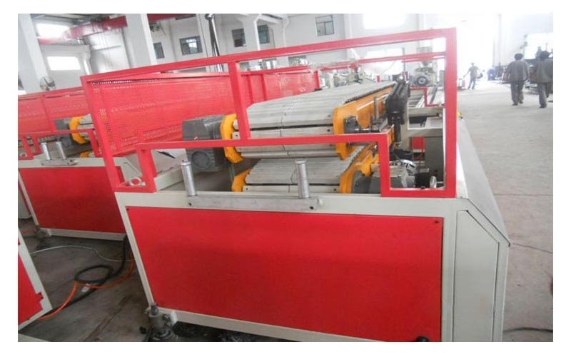 PVC发泡板生产线